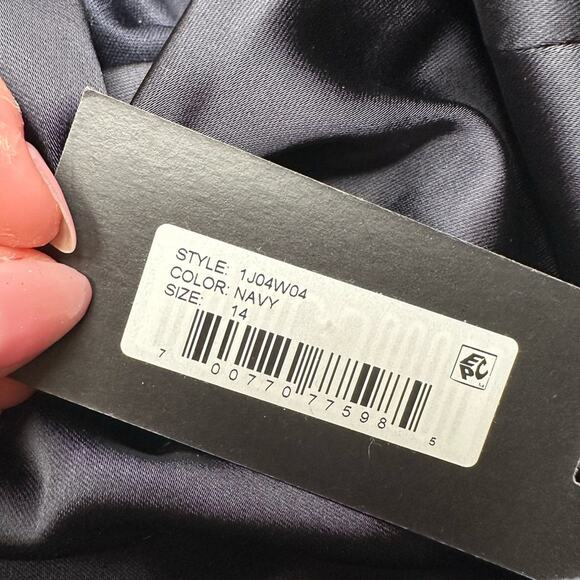 Vera Wang Black Asymmetrical Ruched Cocktail Dress - Picture 4 of 5